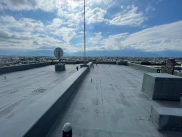 【松本市】ラフィーネ渚 屋上防水工事 施工前