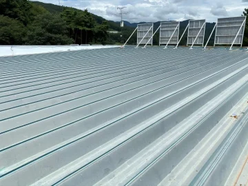 【岡谷市】キング精工様 屋根塗装工事 施工前